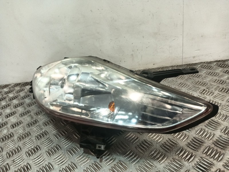 Recambio de faro izquierdo para mazda 5 (cr) 2.0 cd (cr19) referencia OEM IAM CC30510L0D  
