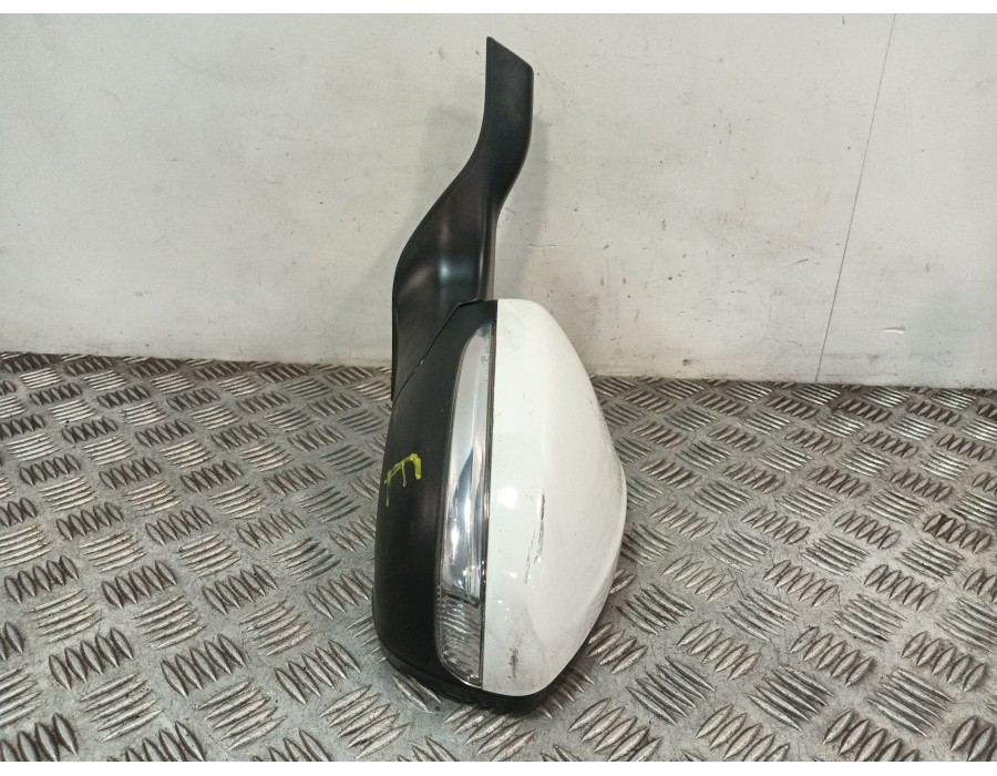 Recambio de retrovisor izquierdo para peugeot 208 i (ca_, cc_) 1.2 vti 82 referencia OEM IAM 1611240280  