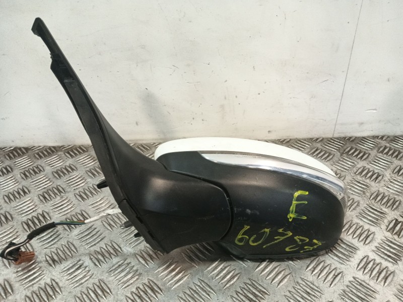 Recambio de retrovisor izquierdo para peugeot 208 i (ca_, cc_) 1.2 vti 82 referencia OEM IAM 1611240280  
