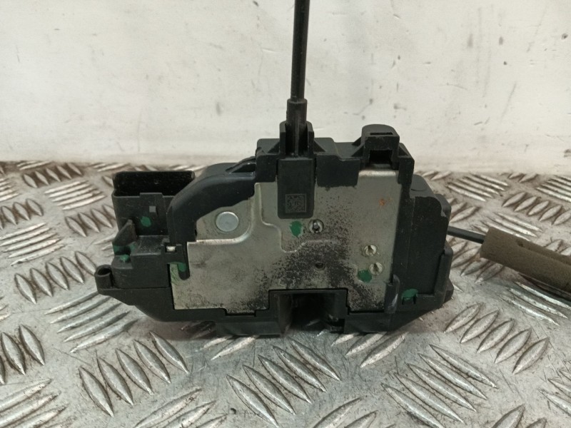 Recambio de cerradura puerta delantera derecha para renault master iii master iii referencia OEM IAM 805020009R  