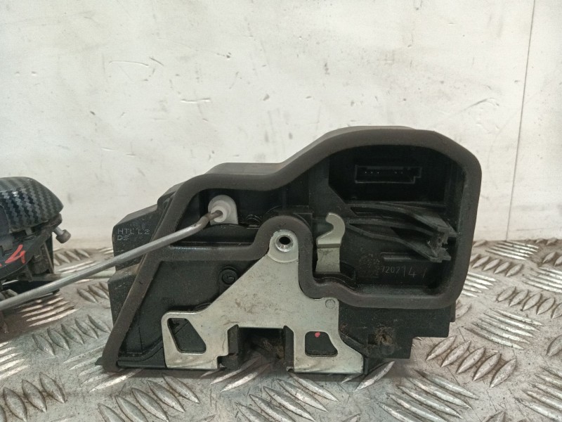 Recambio de cerradura puerta trasera izquierda para bmw 3 (e90) 320 d referencia OEM IAM 7202147  