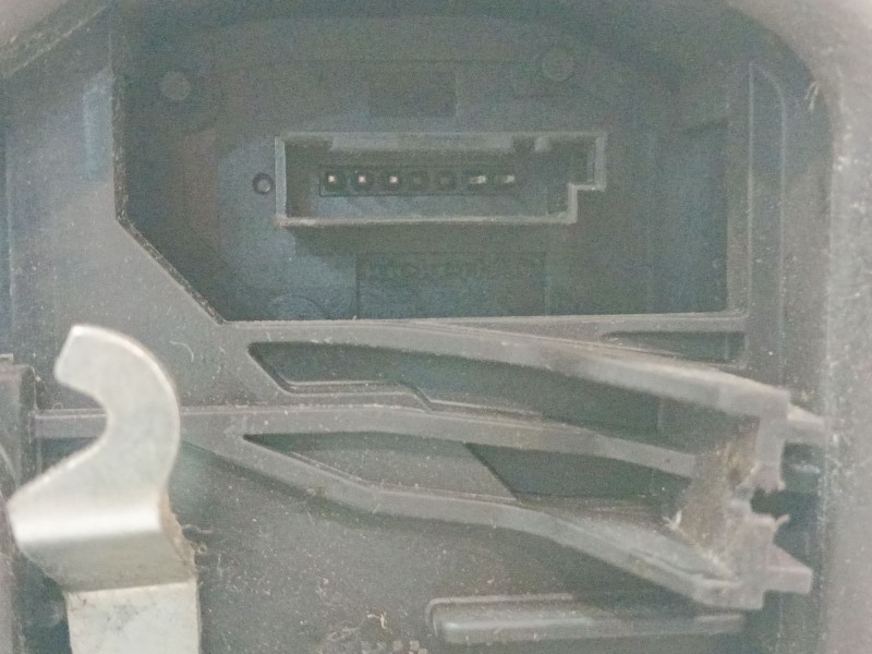 Recambio de cerradura puerta trasera izquierda para bmw 3 (e90) 320 d referencia OEM IAM 7202147  