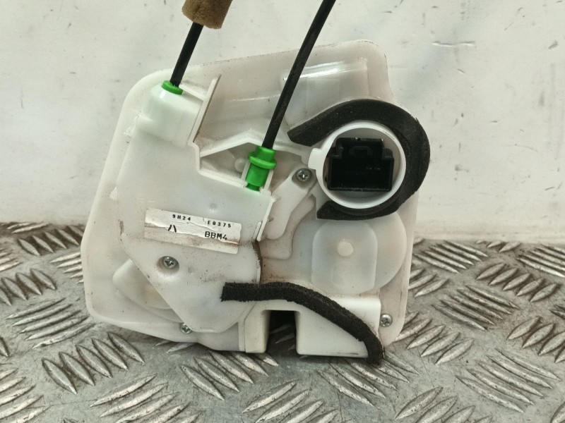Recambio de cerradura puerta delantera derecha para mazda 3 lim. (bl) referencia OEM IAM 9D13B0387  