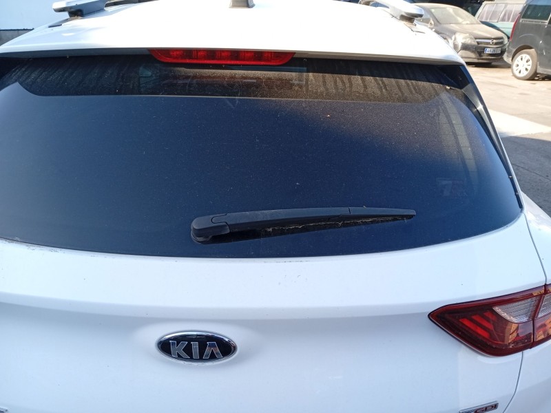 Recambio de brazo limpia trasero para kia stonic (yb) 1.0 t-gdi referencia OEM IAM 988112P000 988152P000 