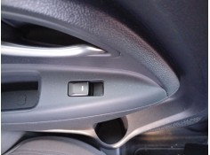 Recambio de mando elevalunas trasero izquierdo para kia rio iii (ub) 1.2 cvvt referencia OEM IAM 935801W000  
