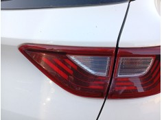 Recambio de piloto trasero derecho interior para kia stonic (yb) 1.0 t-gdi referencia OEM IAM 92404H8500  