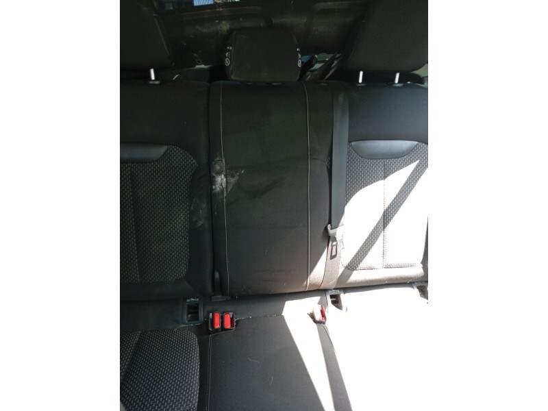 Recambio de cinturon seguridad trasero central para renault kadjar (ha_, hl_) 1.3 tce 140 referencia OEM IAM 888500632R  