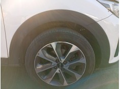 Recambio de paso de rueda delantero derecho para kia stonic (yb) 1.0 t-gdi referencia OEM IAM 86812H8400  