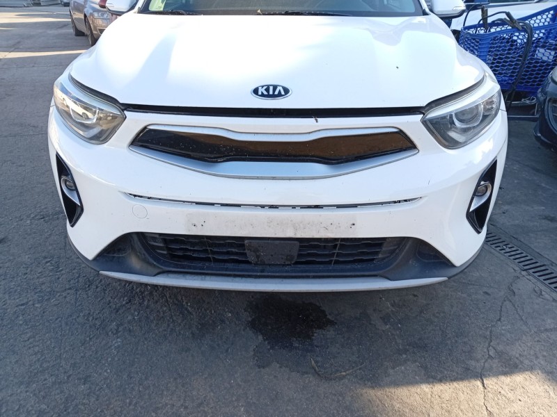 Recambio de paragolpes delantero para kia stonic (yb) 1.0 t-gdi referencia OEM IAM 86511H8400  