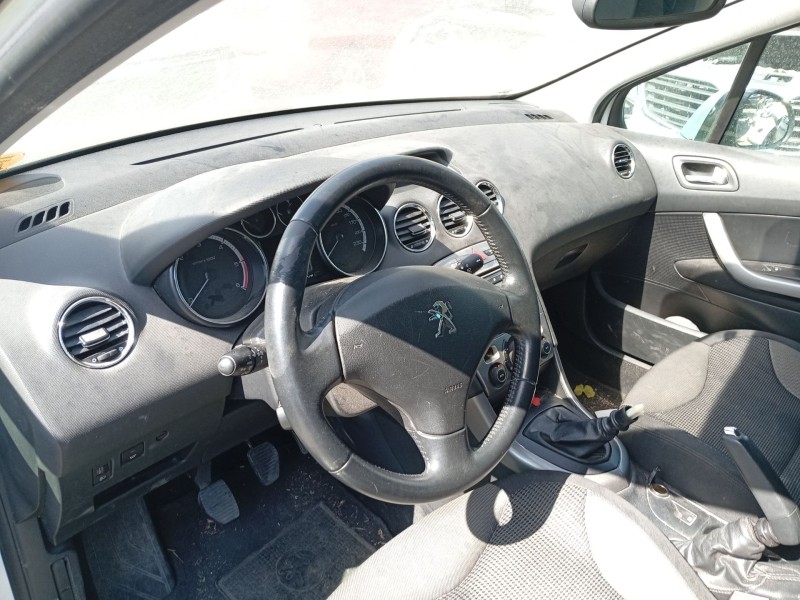 Recambio de salpicadero para peugeot 308 sw i (4e_, 4h_) 1.6 hdi referencia OEM IAM 8231HC  
