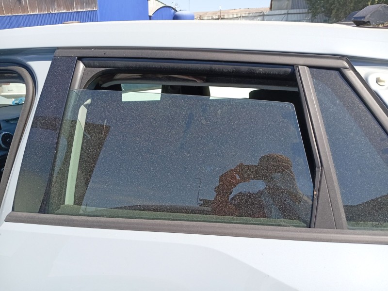 Recambio de luna trasera izquierda para audi q2 (gab, gag) 30 tdi referencia OEM IAM 81A845205B  