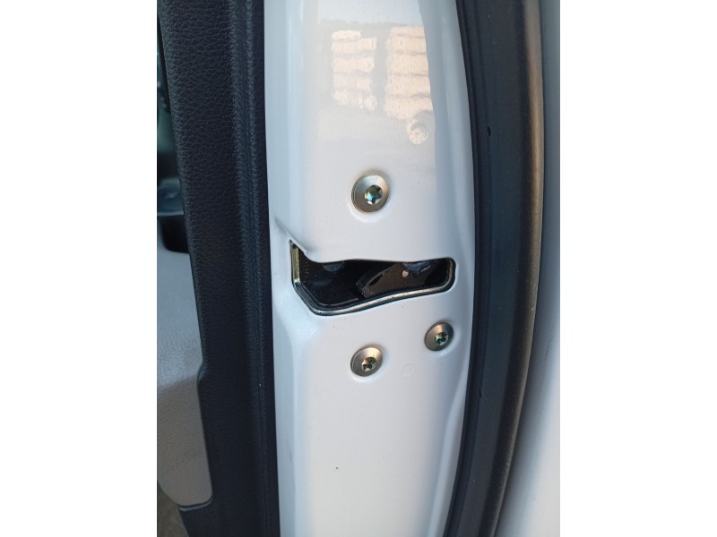 Recambio de cerradura puerta delantera derecha para kia stonic (yb) 1.0 t-gdi referencia OEM IAM 81320H8050  