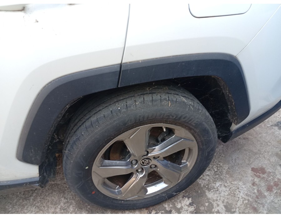 Recambio de aletin trasero izquierdo para toyota rav 4 v (_a5_, _h5_) 2.0 (mxaa52) referencia OEM IAM 7587442010  