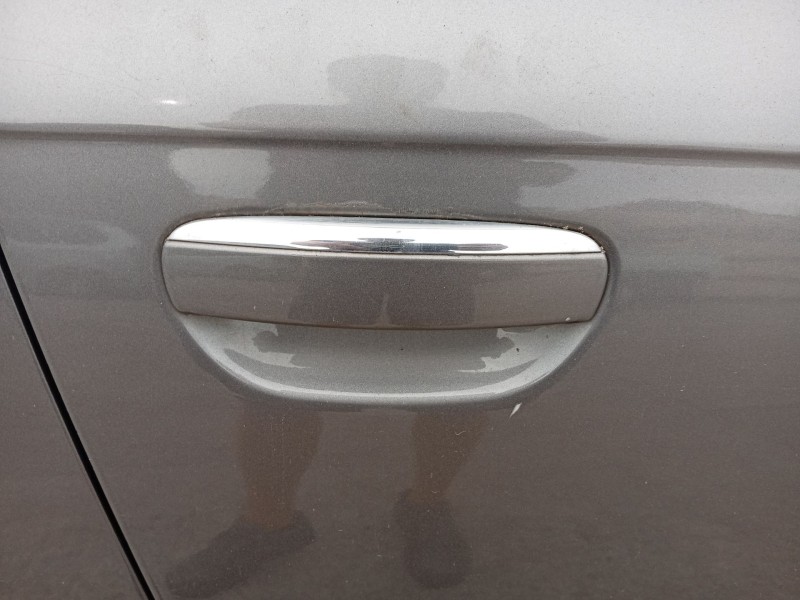 Recambio de maneta exterior delantera derecha para audi a6 c6 (4f2) 2.4 referencia OEM IAM 4F0837208B  