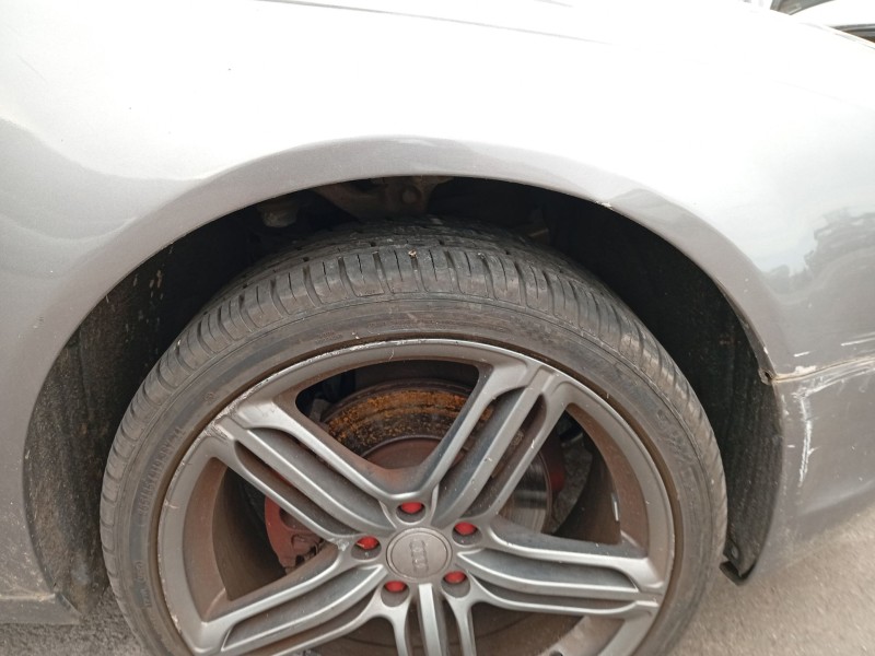 Recambio de paso de rueda delantero derecho para audi a6 c6 (4f2) 2.4 referencia OEM IAM 4F0821134H  