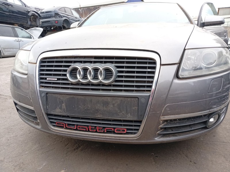 Recambio de paragolpes delantero para audi a6 c6 (4f2) 2.4 referencia OEM IAM 4F0807105CGRU  