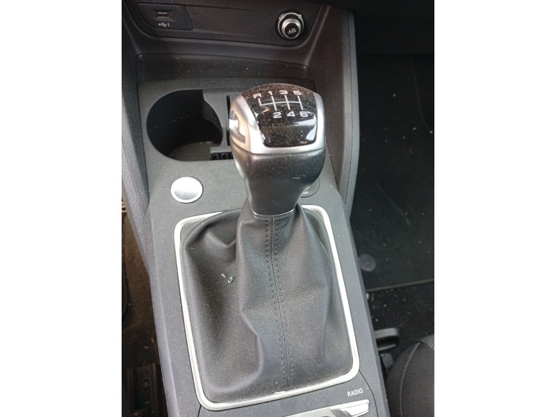 Recambio de palanca cambio para audi q2 (gab, gag) 30 tdi referencia OEM IAM 3Q0711049AL  