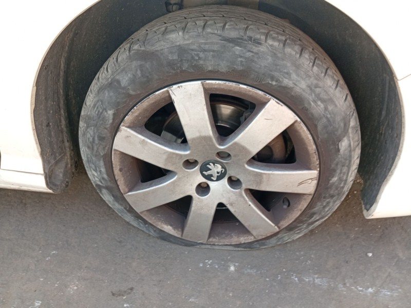 Recambio de mangueta delantera derecha para peugeot 308 sw i (4e_, 4h_) 1.6 hdi referencia OEM IAM 364796  