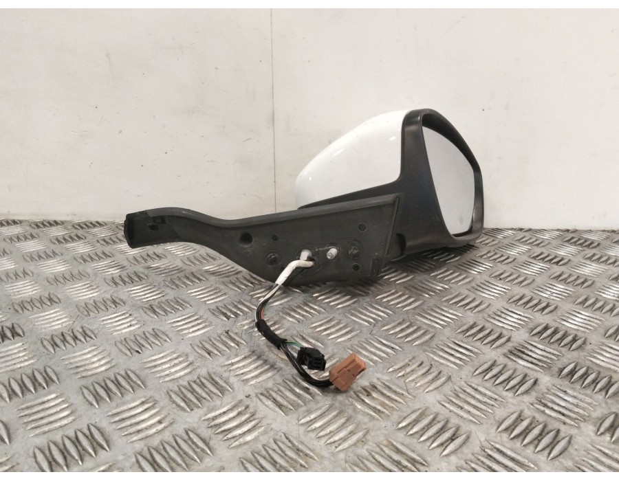 Recambio de retrovisor derecho para peugeot 208 i (ca_, cc_) 1.2 vti 82 referencia OEM IAM 1607511480  