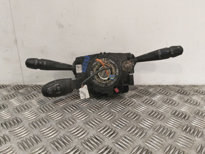 Recambio de mando multifuncion para peugeot 208 i (ca_, cc_) 1.2 vti 82 referencia OEM IAM 98030394ZD  