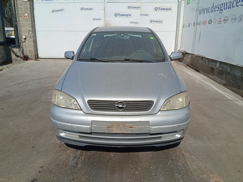 opel astra g sedán (t98) del año 2000
