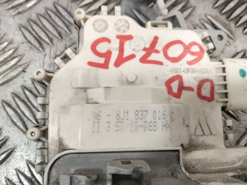 Recambio de cerradura puerta delantera derecha para audi a1 (8x1, 8xk) 1.6 tdi referencia OEM IAM 5N1837016M 8J1837016C 