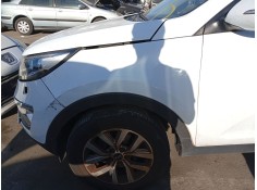 Recambio de aleta delantera izquierda para kia sportage iii (sl) 1.7 crdi referencia OEM IAM 663113W000  