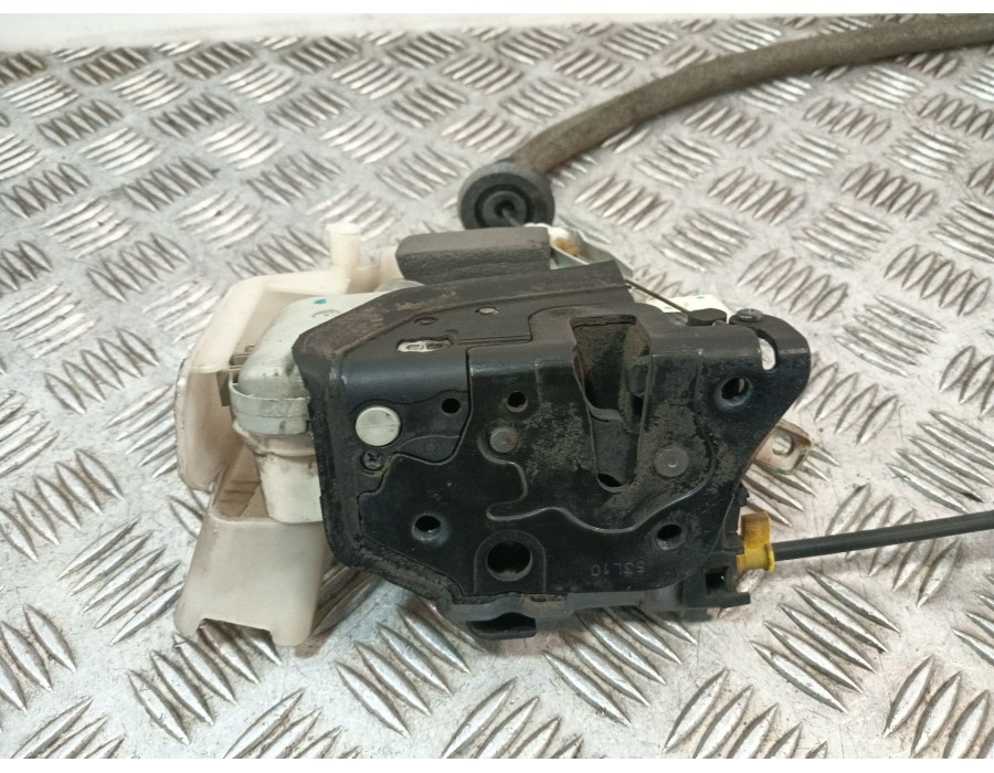 Recambio de cerradura puerta delantera izquierda para audi a1 (8x1, 8xk) 1.6 tdi referencia OEM IAM 5N1837015M 8J1837015C 