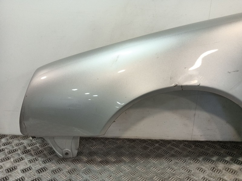 Recambio de aleta delantera izquierda para mercedes-benz clase e (w210) berlina 280 (210.063) referencia OEM IAM   