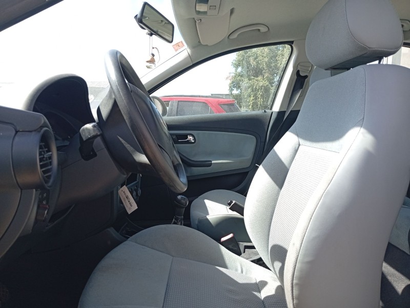 seat ibiza iii (6l1) del año 2002