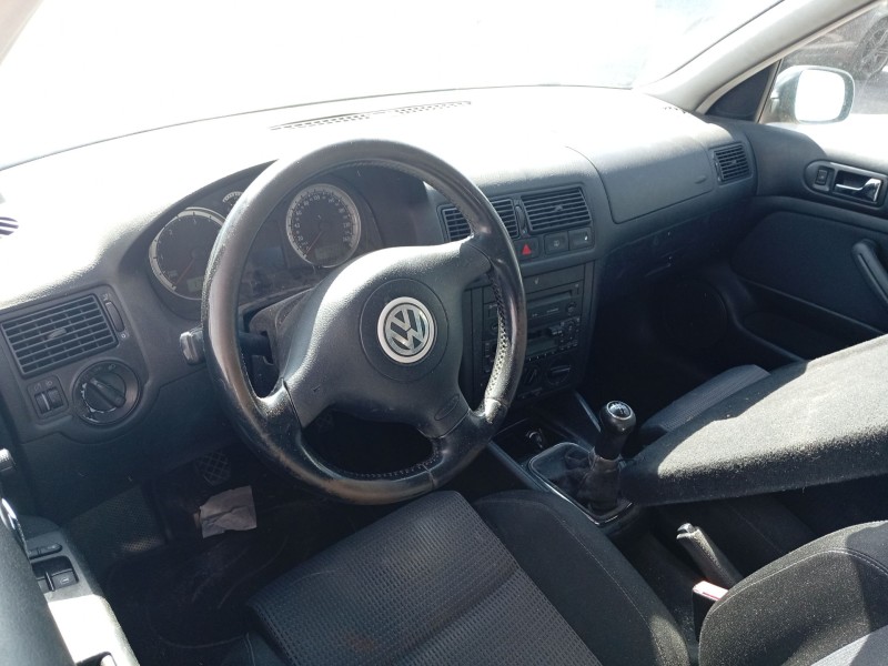 volkswagen golf iv (1j1) del año 2003
