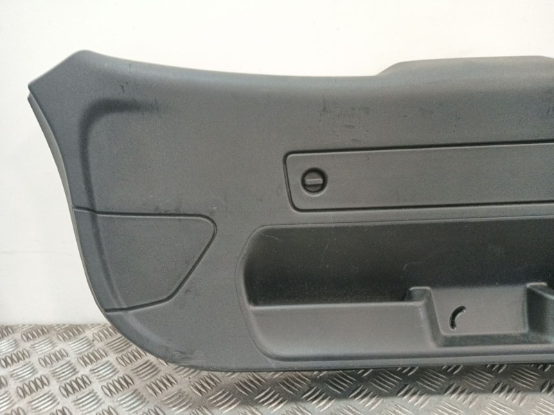 Recambio de guarnecido porton trasero para audi a1 (8x1, 8xk) 1.6 tdi referencia OEM IAM 8X3867979  