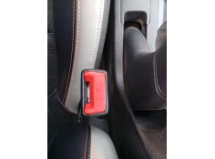 Recambio de enganche cinturon delantero izquierdo para kia stonic (yb) 1.0 t-gdi referencia OEM IAM 88830H8000WK  