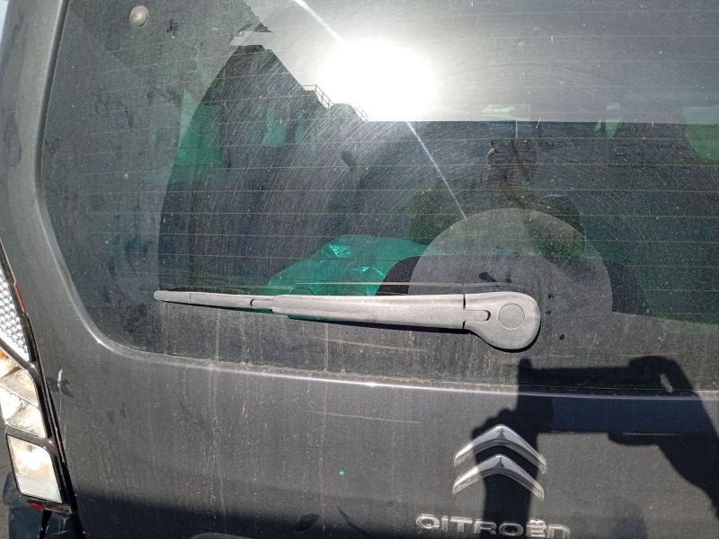 Recambio de brazo limpia trasero para citroën berlingo multispace (b9) 1.6 bluehdi 120 referencia OEM IAM 9682979680  