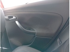 Recambio de guarnecido puerta trasera derecha para seat altea xl (5p5, 5p8) 1.6 tdi referencia OEM IAM 5P0867212  
