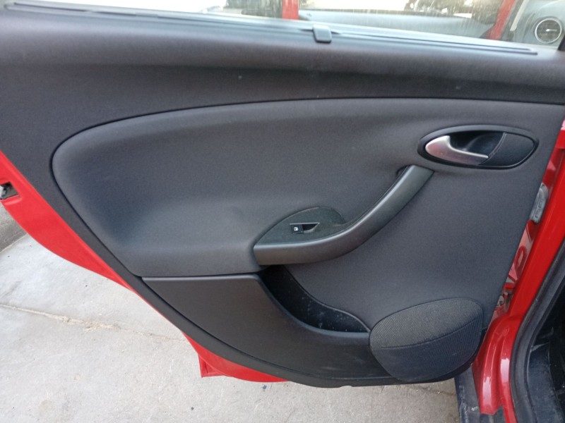 Recambio de guarnecido puerta trasera izquierda para seat altea xl (5p5, 5p8) 1.6 tdi referencia OEM IAM 5P0867211  