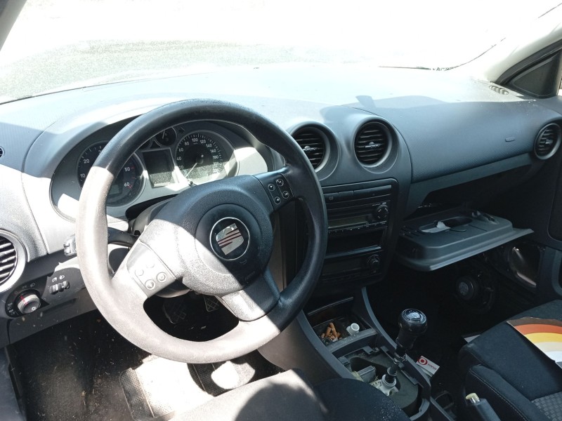 seat ibiza iii (6l1) del año 2009