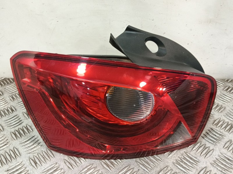 Recambio de piloto trasero izquierdo para seat ibiza iv sc (6j1, 6p5) 1.2 referencia OEM IAM 6J4945095H 6J4945095K 