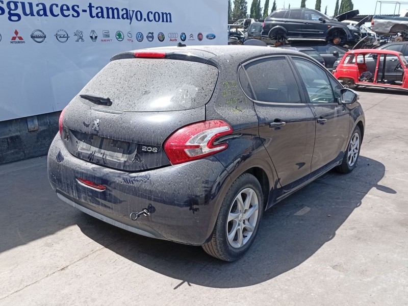 peugeot 208 i (ca_, cc_) del año 2015