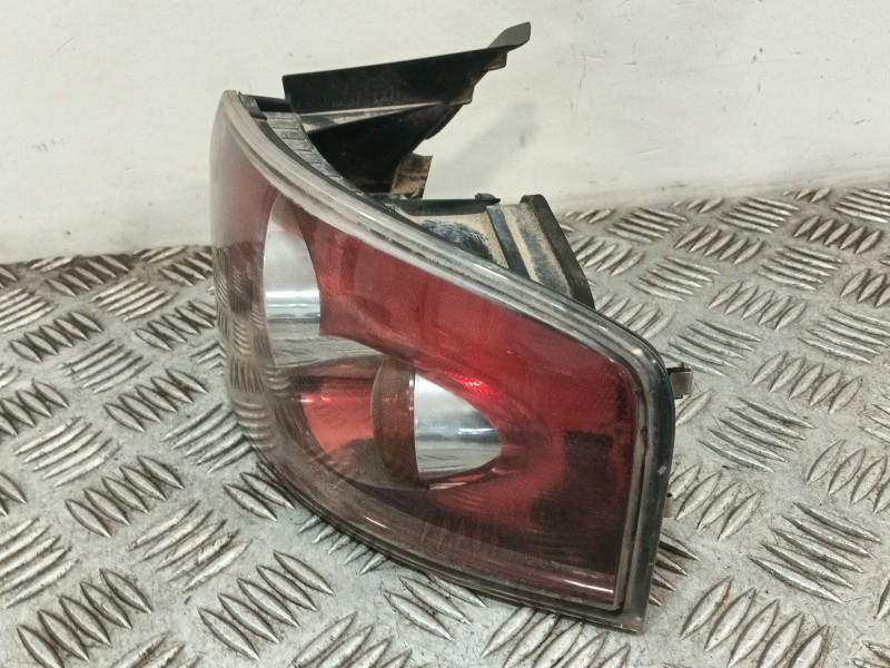 Recambio de piloto trasero derecho para seat ibiza iii (6l1) 1.2 referencia OEM IAM YORKA45405  