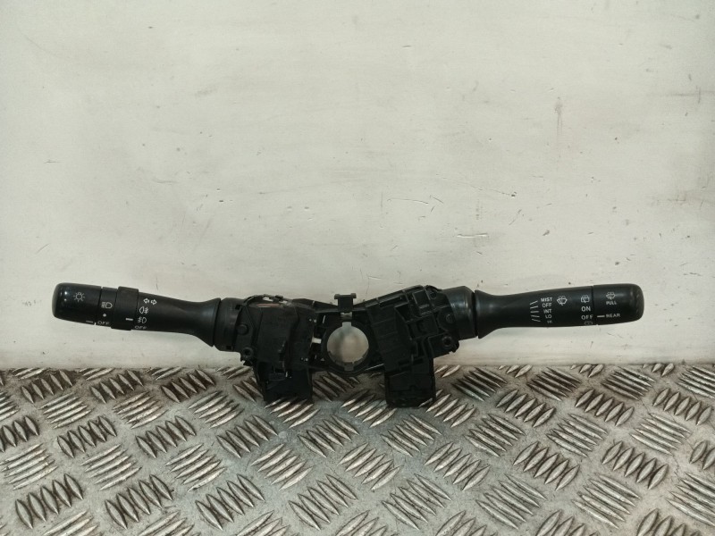 Recambio de mando multifuncion para toyota yaris (_p9_) 1.4 d-4d (nlp90_) referencia OEM IAM 17F1420D080  