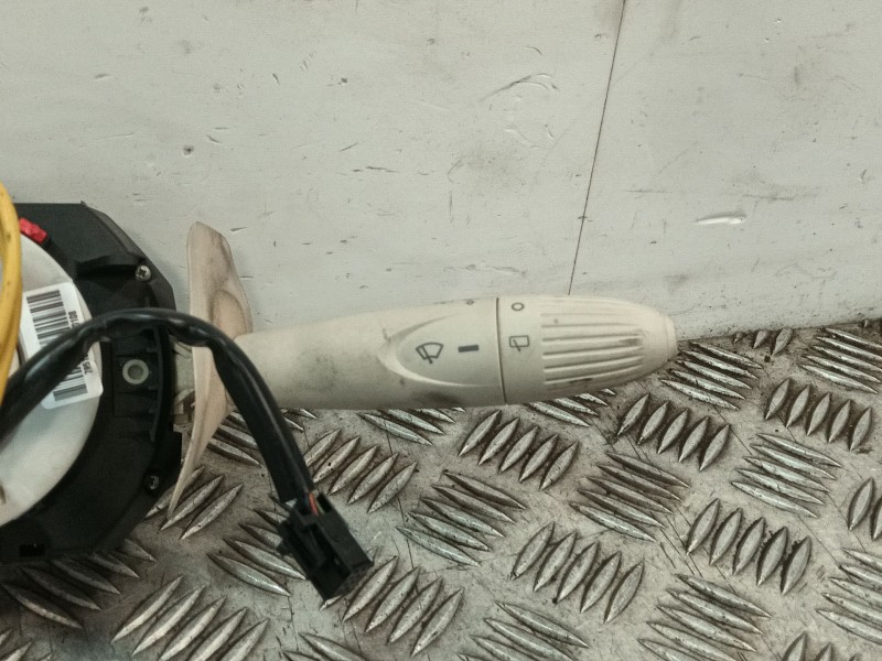 Recambio de mando multifuncion para fiat nuova 500 (150) 1.2 cat referencia OEM IAM 07354724640  