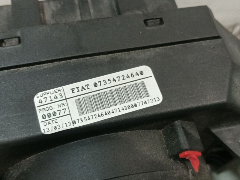 Recambio de mando multifuncion para fiat nuova 500 (150) 1.2 cat referencia OEM IAM 07354724640  