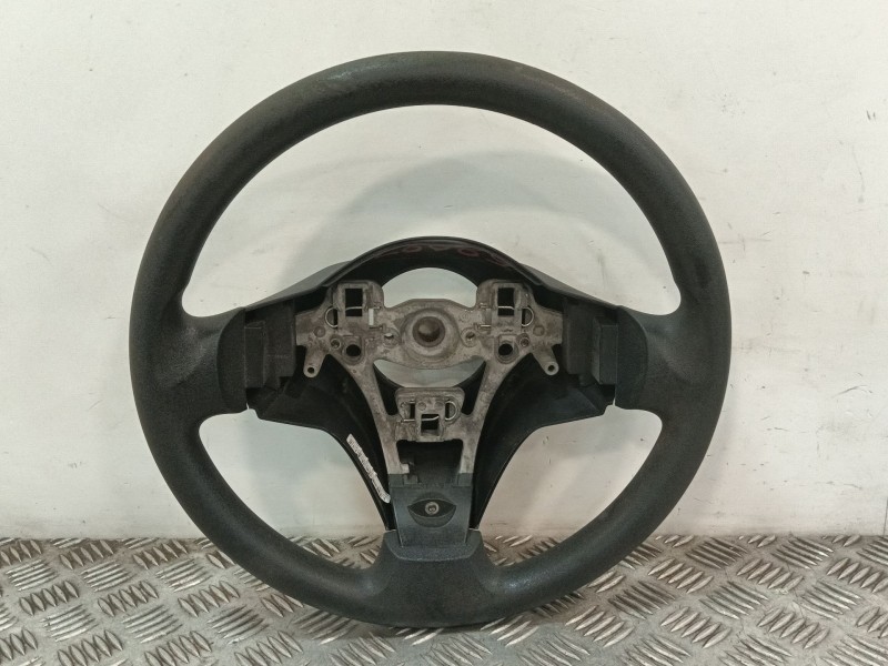 Recambio de volante para toyota yaris (_p9_) 1.4 d-4d (nlp90_) referencia OEM IAM 305232299FKA 3052322A3 