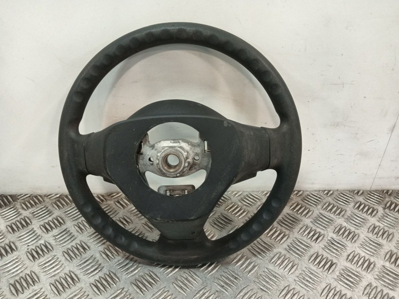 Recambio de volante para toyota yaris (_p9_) 1.4 d-4d (nlp90_) referencia OEM IAM 305232299FKA 3052322A3 