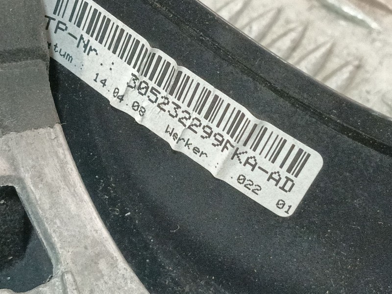 Recambio de volante para toyota yaris (_p9_) 1.4 d-4d (nlp90_) referencia OEM IAM 305232299FKA 3052322A3 
