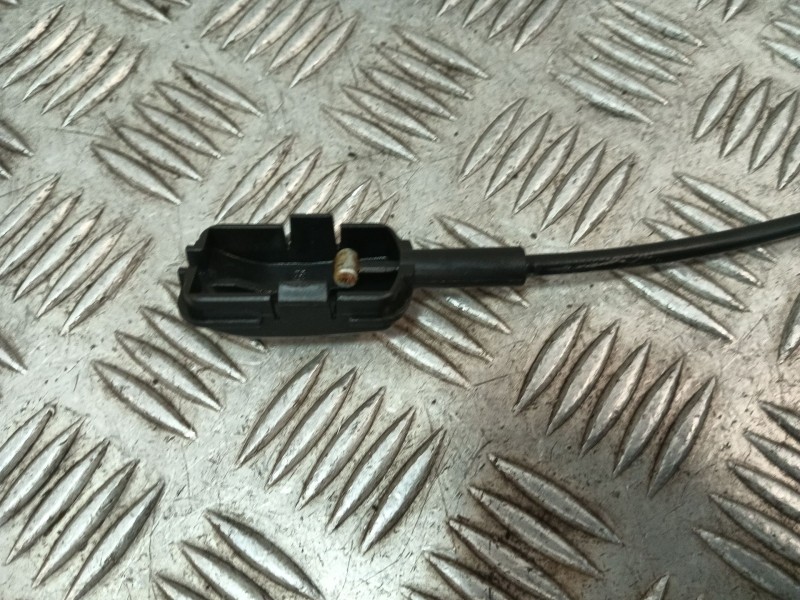 Recambio de cerradura puerta trasera derecha para renault megane iii berlina 5 p referencia OEM IAM 825020001R  