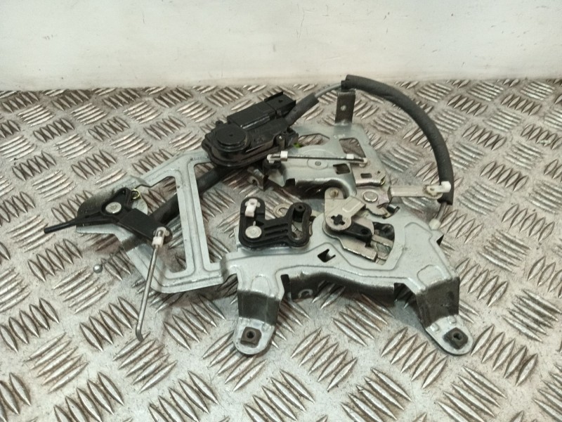 Recambio de cerradura puerta corredera derecha para hyundai h350 furgoneta 2.5 crdi referencia OEM IAM   