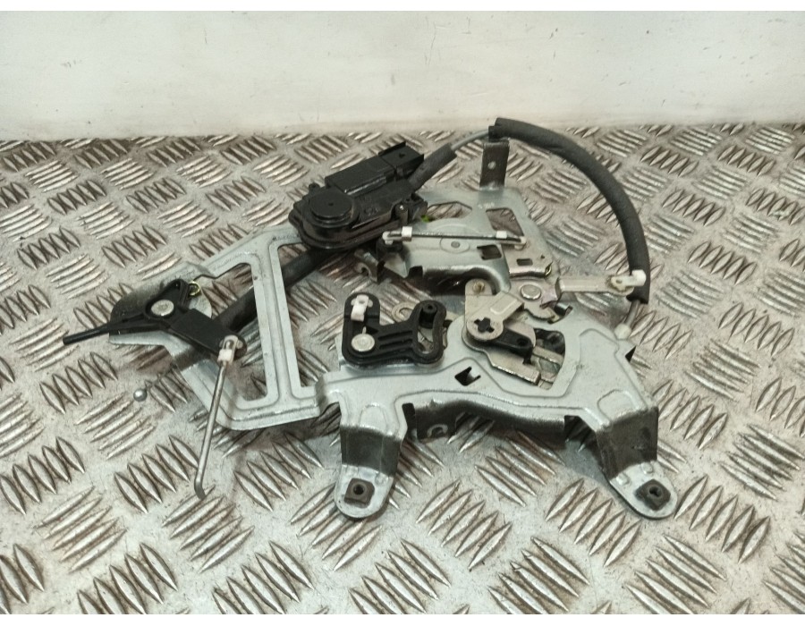 Recambio de cerradura puerta corredera derecha para hyundai h350 furgoneta 2.5 crdi referencia OEM IAM   