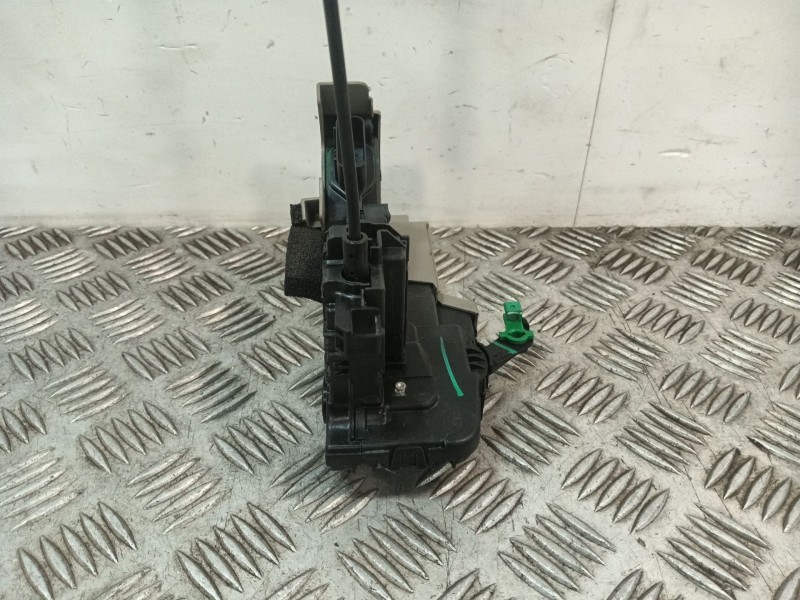 Recambio de cerradura puerta trasera izquierda para kia xceed (cd) 1.5 t-gdi mhev referencia OEM IAM 81410J7300  